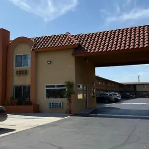 Robinhood West Motel
